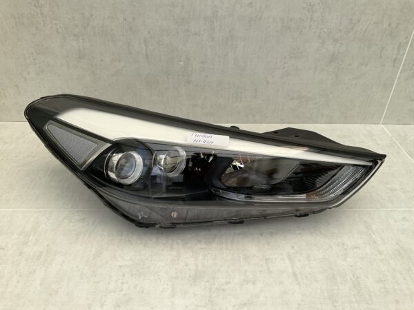 KOPLAMP HYUNDAI TUCSON 92102D7200 RECHTS HY-4319