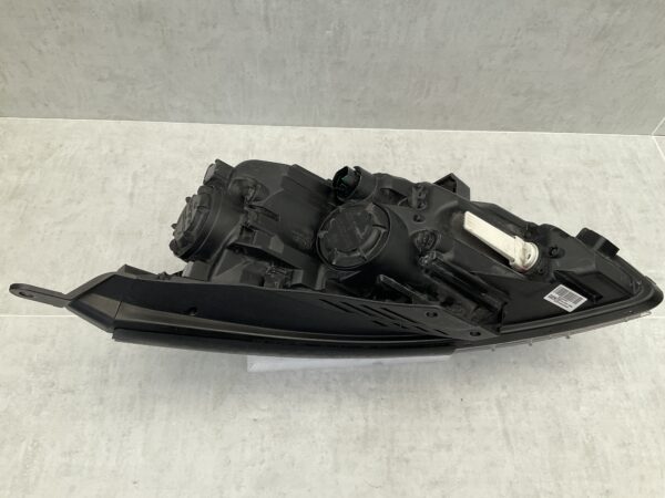 KOPLAMP HYUNDAI I30 92102G4020 RECHTS HY-4430