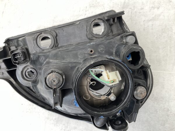KOPLAMP HYUNDAI TUCSON HALOGEEN 921012EXXX  LINKS HY-8067