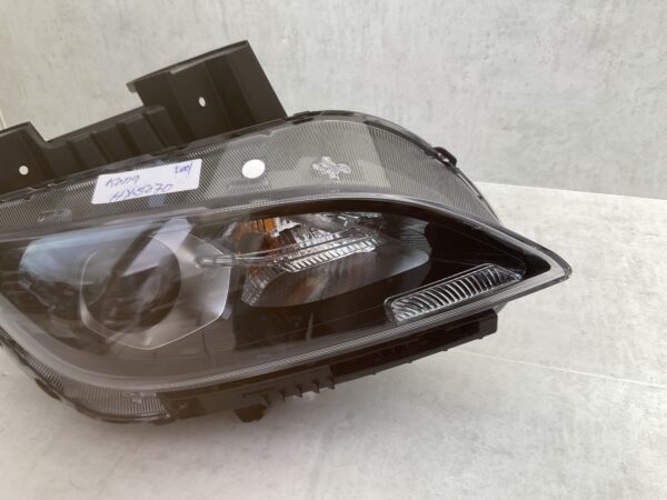 KOPLAMP HYUNDAI KONA J9921-63010 92102J9500 A21R RECHTS HY-5070