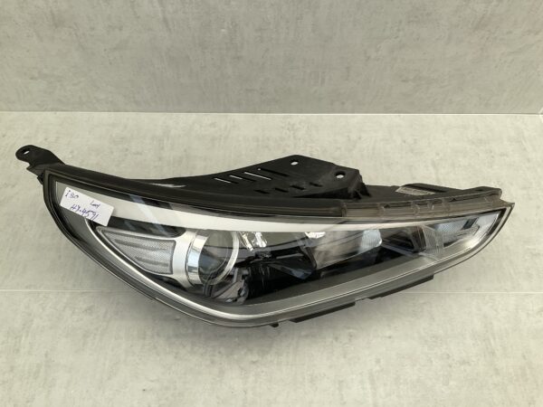 KOPLAMP HYUNDAI I30 92102G4020 RECHTS HY-4591