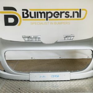 Bumper Peugeot 107 6-10 52119-0H090 Voorbumper 2-J1-13936z
