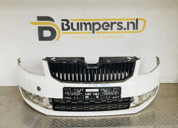 Bumper Skoda Octavia 5E 2021-2023 5E0807221 Voorbumper 2-H2-14004z