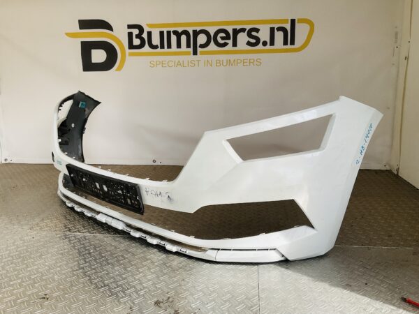 Bumper Skoda Kamiq 658807221 Voorbumper 2-H5-14010z