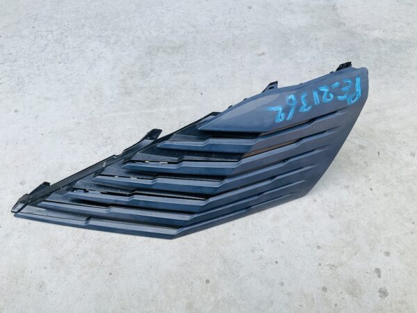 Bumper Grill Peugeot 3008 SUV 2021 9836826877 Mistlamp Rooster PE-21362