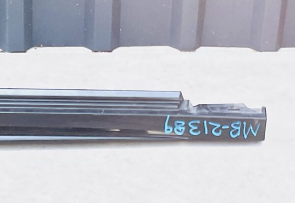 Dorpel Mercedes A Klasse W177 A1776904601 Zijskirt Rechts  MB-21389