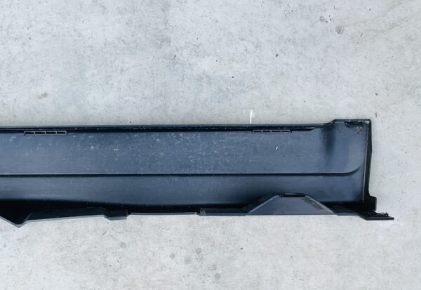 Dorpel Mercedes EQA H243  A2476981000 Rechts  Zijskirt MB-21386