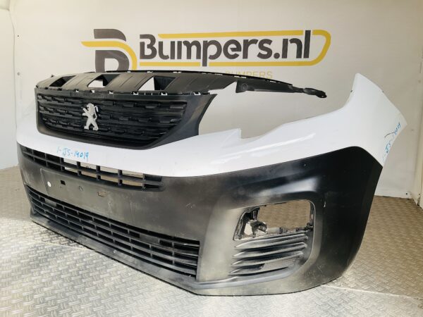 Bumper Peugeot Partner 9816765680 Voorbumper 1-J5-14019z