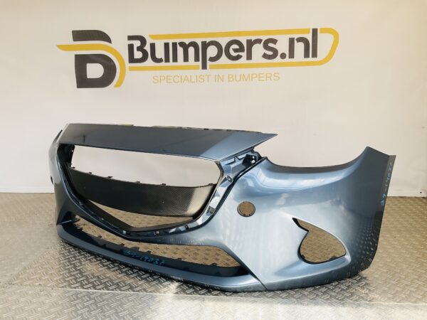 Bumper Mazda 2 2007-2014 DB5J-50031 Voorbumper 2-B9-14037z