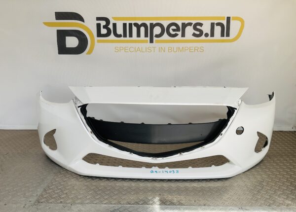 Bumper Mazda 2 2007-2014 DB5J-50031 Voorbumper 2-B9-14038z