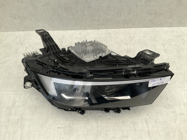 KOPLAMP OPEL ASTRA K 22-23 FULL LED LUX 9840160780 RECHTS OP-3654