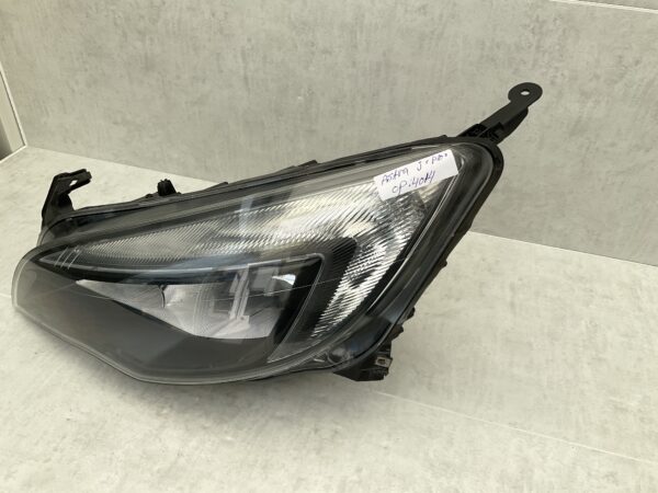 KOPLAMP OPEL ASTRA J 09-12 LED 1EG010011-61 LINKS OP-4014