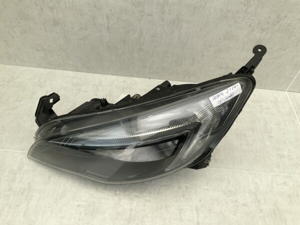 KOPLAMP OPEL ASTRA J 09-12 LED 1EG010011-61 LINKS OP-4014