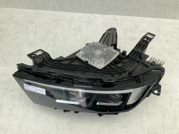 KOPLAMP OPEL ASTRA K 22-23 FULL LED LUX 9840160880 LINKS OP-4523