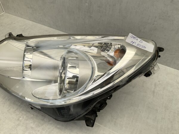 KOPLAMP OPEL CORSA D HALOGGEN 13186381 LINKS OP-8250