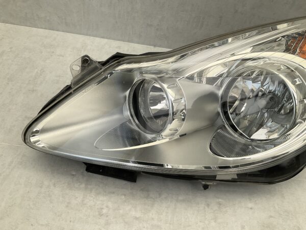 KOPLAMP OPEL CORSA D HALOGGEN 13186381 LINKS OP-8250