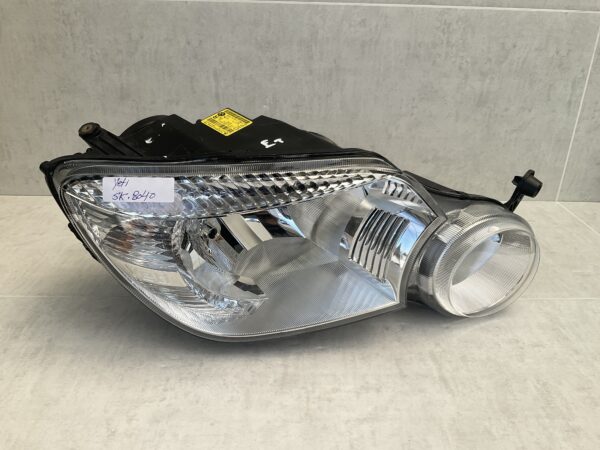 KOPLAMP SKODA YETI 5L HALOGEEN 5L1941018A RECHTS SK-8040