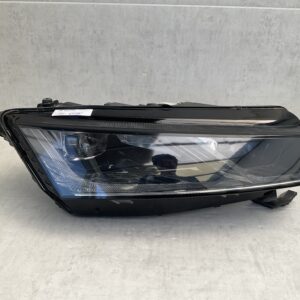 KOPLAMP SKODA OCTAVIA CRYSTAL LIGHTING LED 5E4941016A  RECHTS SK-8138