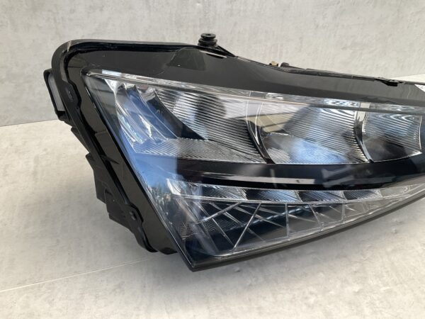 KOPLAMP SKODA SCALA H7 LED CRYSTAL LIGHTING 57941016 90176072 RECHTS SK-8379