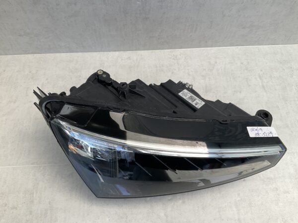 KOPLAMP SKODA SCALA CRYSTAL LIGHTING 657941016A RECHTS SK-5229