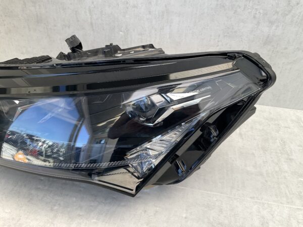 KOPLAMP SKODA ENYAQ FULL LED 5LB941015A LINKS SK-5017