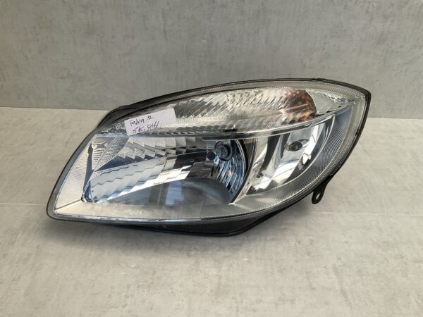 KOPLAMP SKODA FABIA HALOGEEN 247831-100 LINKS SK-8161