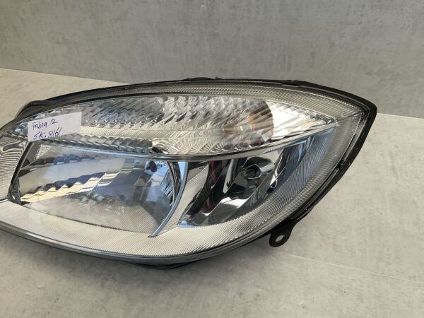 KOPLAMP SKODA FABIA HALOGEEN 247831-100 LINKS SK-8161