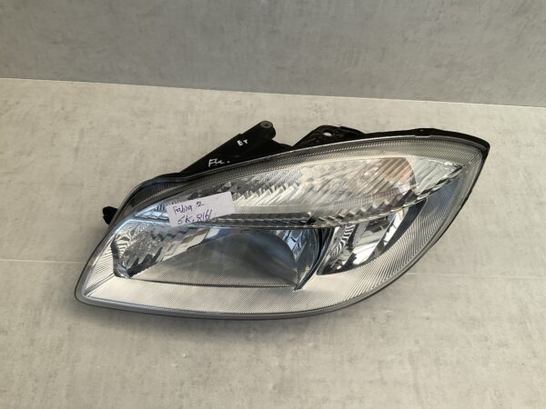 KOPLAMP SKODA FABIA HALOGEEN 247831-100 LINKS SK-8161