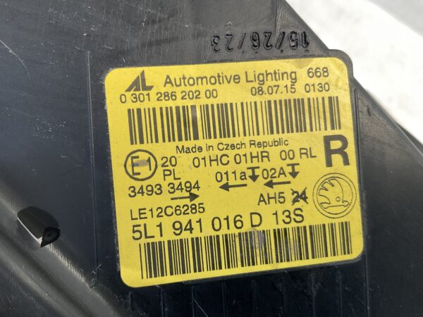 KOPLAMP SKODA YETI 5L H7 HALOGEEN 5L1941016D RECHTS SK-4794