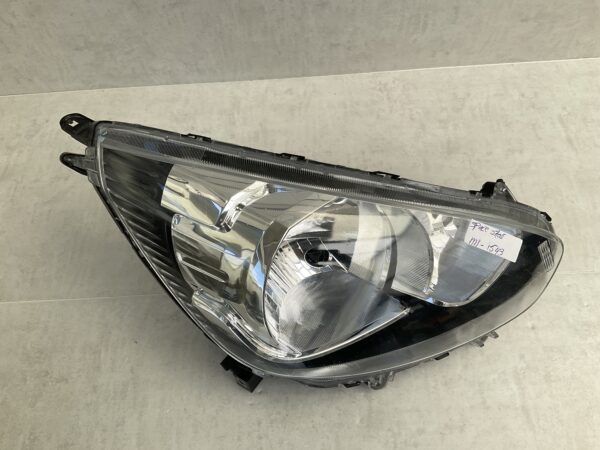 KOPLAMP MITSUBISHI SPACESTAR 14-17 HALOGEEN 8301C194 LINKS MI-1543