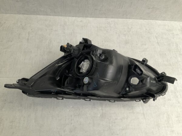 KOPLAMP MITSUBISHI SPACESTAR 14-17 HALOGEEN 8301C194 LINKS MI-1543