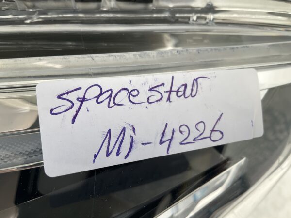 KOPLAMP MITSUBISHI SPACESTAR 16-19 LED 8301C959 LINKS MI-4226