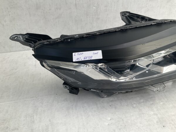 KOPLAMP MITSUBISHI L-200 L200 PICKUP 8301D378 RECHTS MI-8134