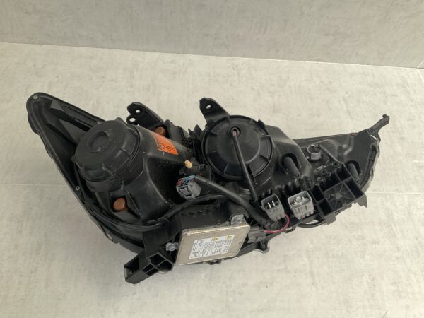 KOPLAMP MITSUBISHI ASX XENON 8301B587 LINKS MI-8224