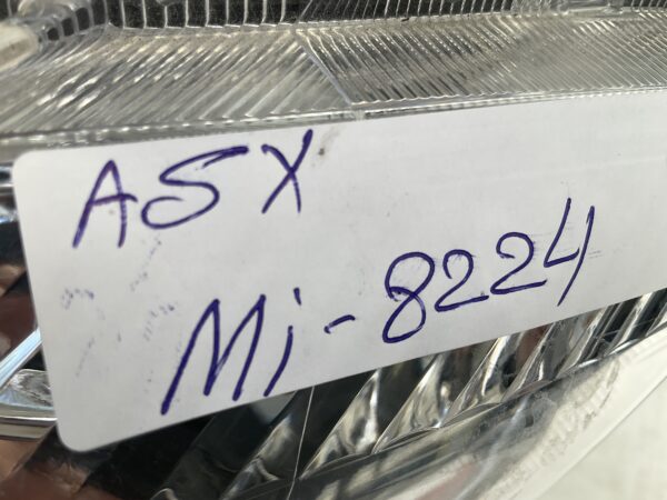 KOPLAMP MITSUBISHI ASX XENON 8301B587 LINKS MI-8224