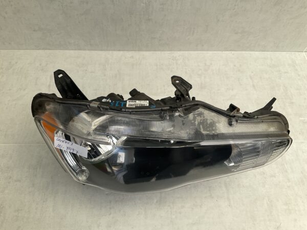 KOPLAMP MITSUBISHI LANCER X 8301C338 RECHTS MI-8497