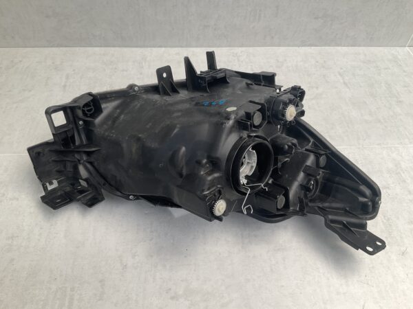 KOPLAMP MAZDA 2 HALOGEEN DB5J51040 LINKS MA-5053