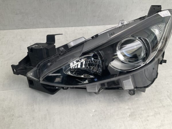 KOPLAMP MAZDA 3 LED 07031510 LINKS MA-8469