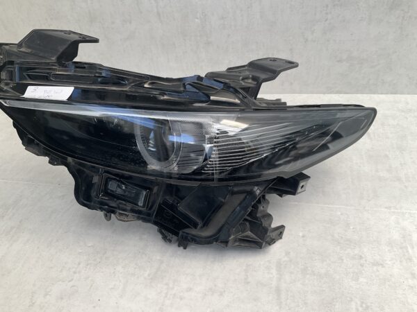 KOPLAMP MAZDA 3 FULL LED 19-21 BCJH51040 LINKS MA-4668