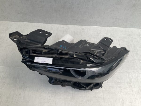 KOPLAMP MAZDA 3 FULL LED 19-21 BCJH51040 LINKS MA-4668