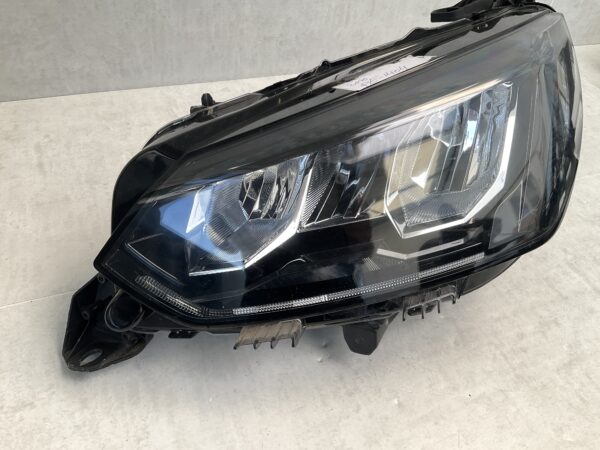 KOPLAMP PEUGEOT 208 2008 19-23 LED 90200109 9833036380 LINKS PE-1404