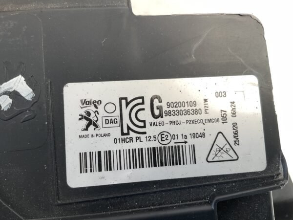 KOPLAMP PEUGEOT 208 2008 19-23 LED 90200109 9833036380 LINKS PE-1404