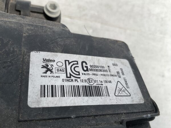 KOPLAMP PEUGEOT 208 2008 19-23 LED 90200109 9833036380 LINKS PE-1403