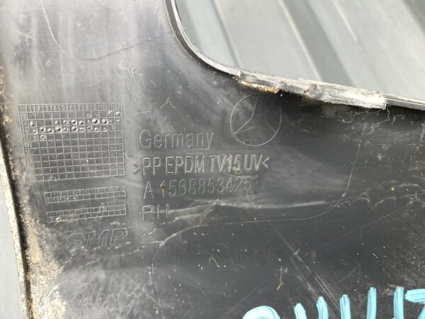 Bumperhoek Mercedes GLA X156 A1568853425 Rechts MB:21440