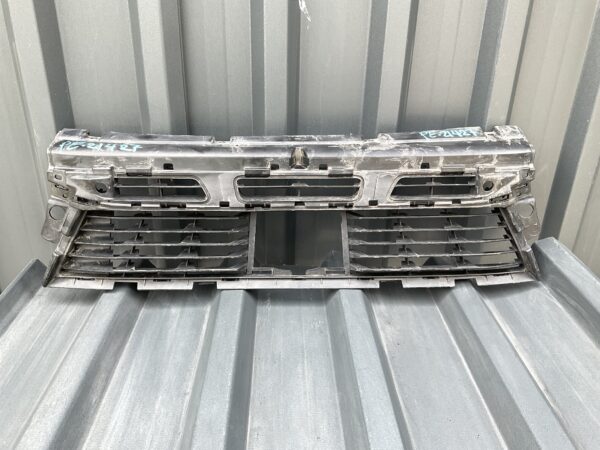 Bumper Grill Peugeot 3008 9811665777 Onder Rooster Gril PE:21427