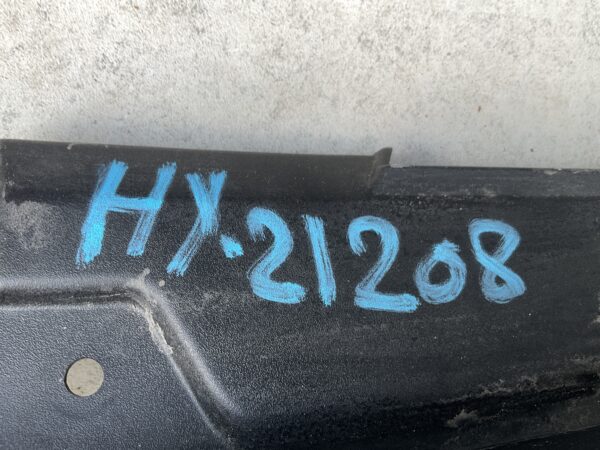 Bumper Rooster Hyundai 86361-G2000 86361g2000 Radiatorrooster Boven HY:21208