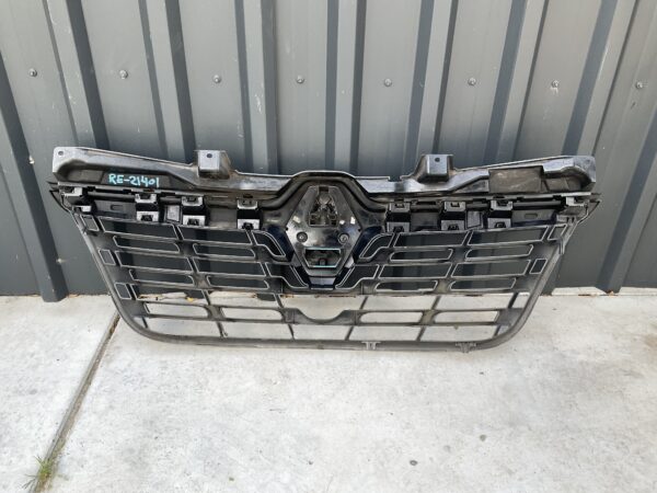 Bumper Grill Renault master iii facelift 623829053r Voorbumper Gril RE:21401