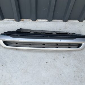 Bumper Grill Opel Crossland X 39097371 Ondergrill Lip OP:21400