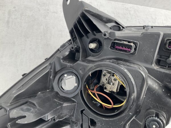 KOPLAMP RENAULT CAPTUR 2013-2016 260102734R  RECHTS RE-8523