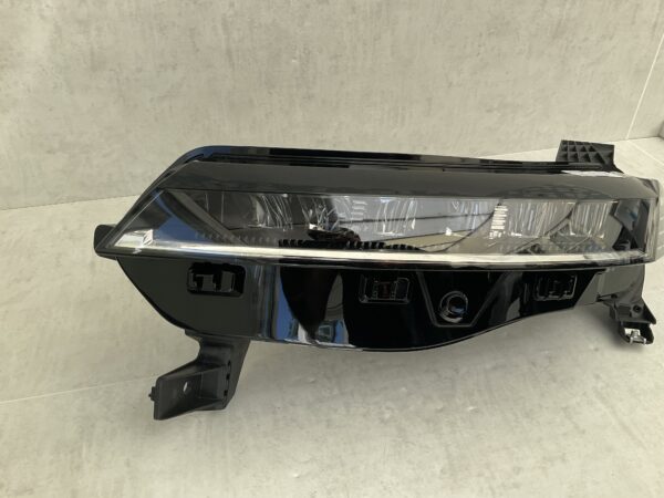 KOPLAMP RENAULT MEGAN 5 E-TECH LED 260606256R RE-4821